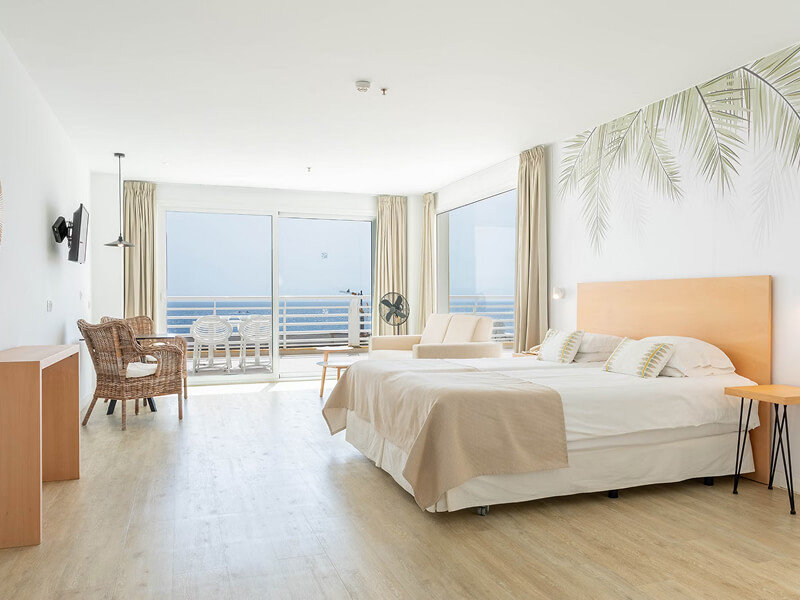 Atlantic Holiday Hotel, photo 6 of 11