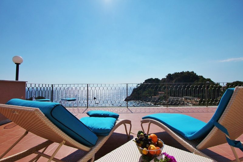 Baia Azzurra, photo 3 of 9