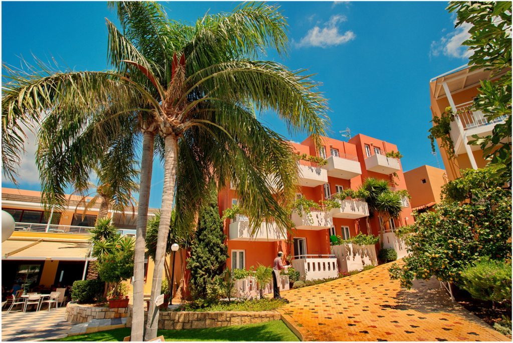 Bellos Hotel & Apartments, Crete, Greece