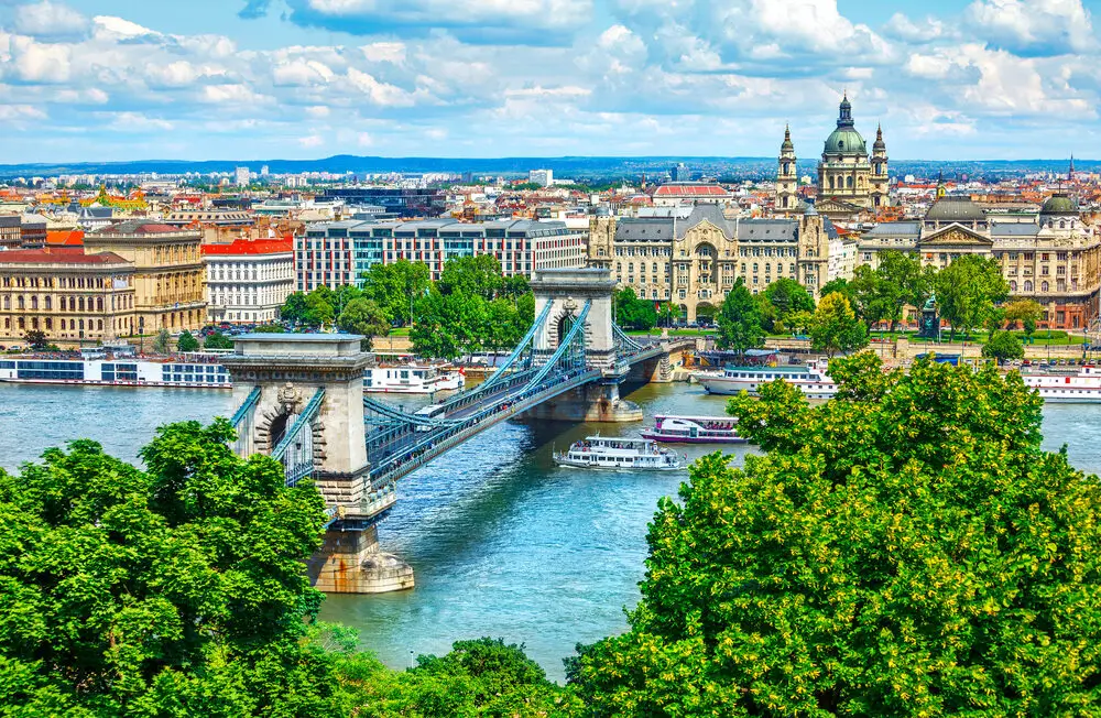 Budapest, Bratislava & Vienna: A Danube Discovery River Cruise
