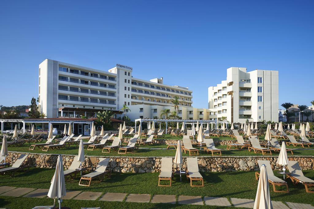 Capo Bay Hotel, photo 2 of 5