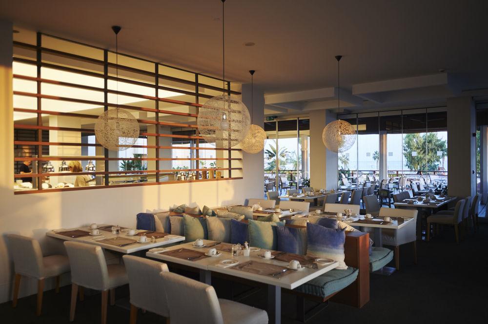 Capo Bay Hotel, photo 4 of 5