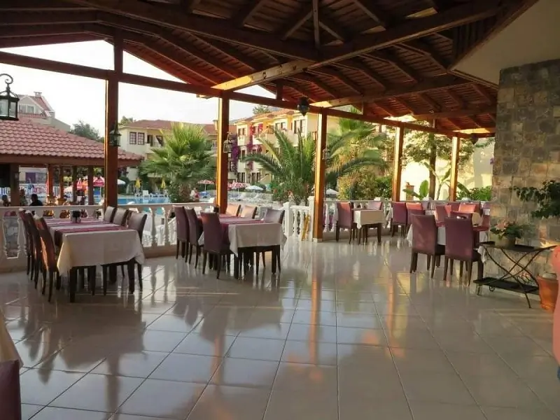 Celay Hotel, photo 5 of 9