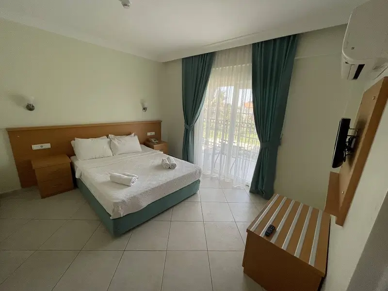 Celay Hotel, photo 7 of 9