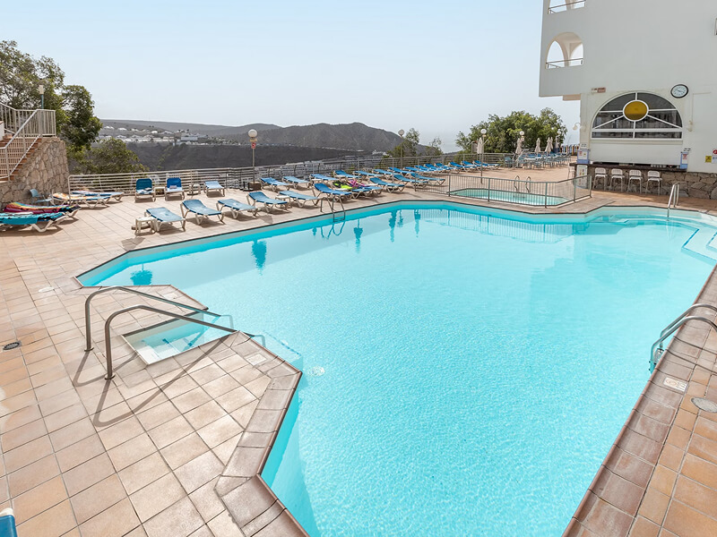Colina Mar Apartments, photo 3 of 9