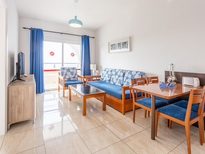 Colina Mar Apartments, photo 6 of 9