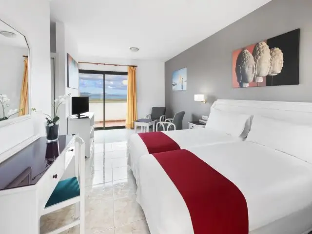 Elba Lucia Sport and Suites Hotel, photo 5 of 7