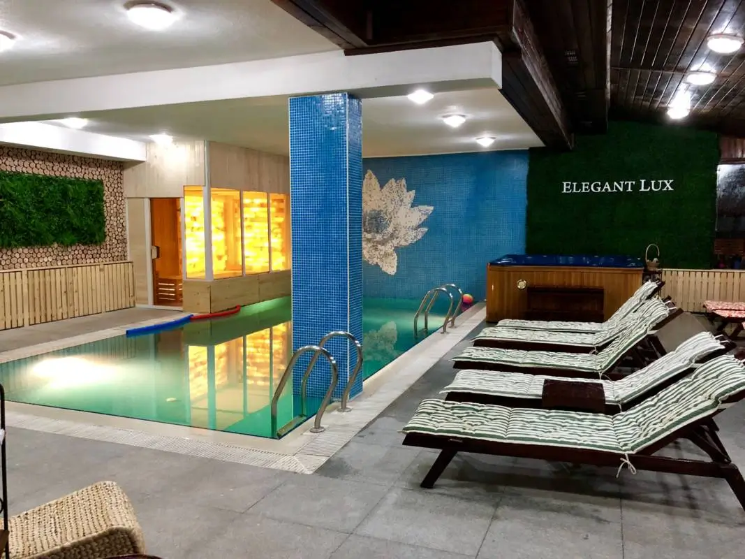 Hotel Elegant Lux, photo 2 of 8