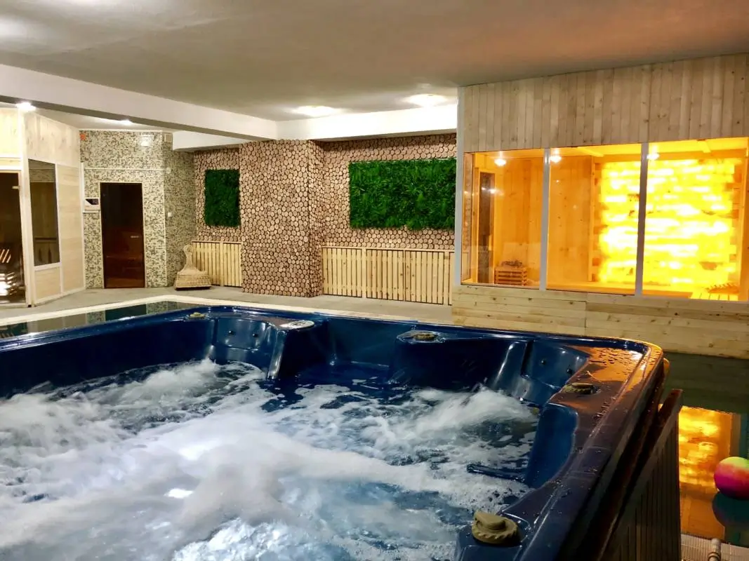 Hotel Elegant Lux, photo 3 of 8