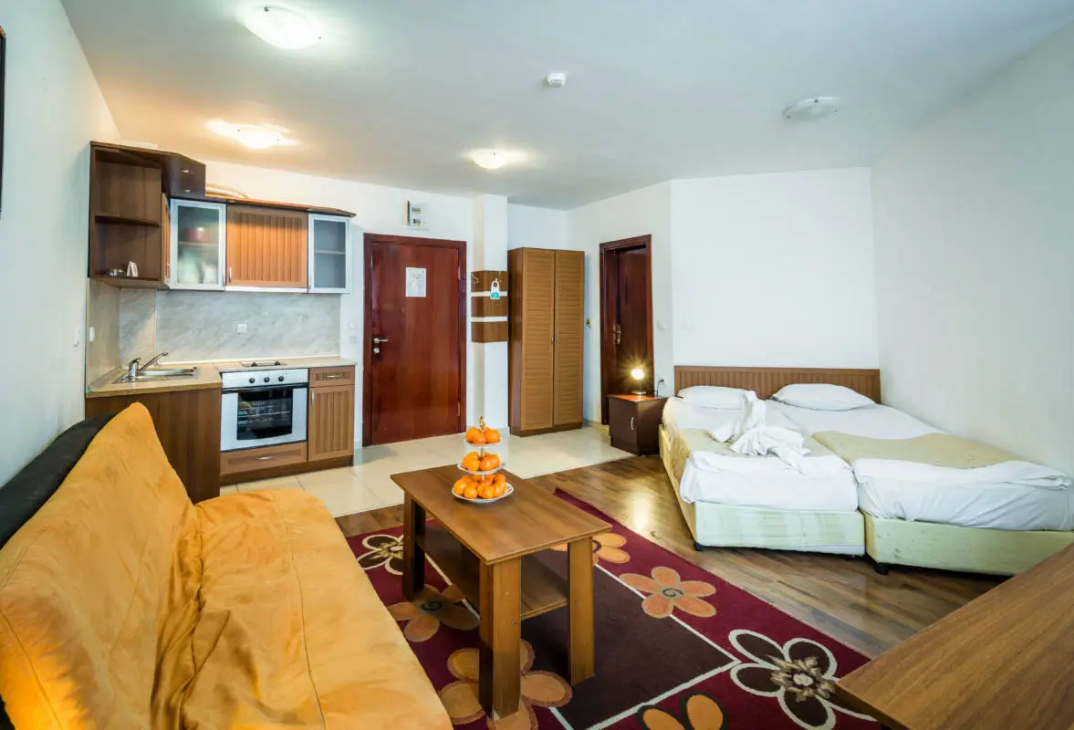 Hotel Elegant Lux, photo 8 of 8