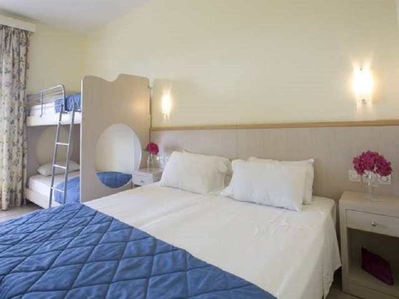 Mareblue Beach Resort, photo 8 of 8
