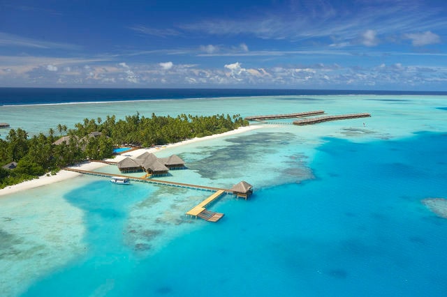 Medhufushi Island Resort, Maldives