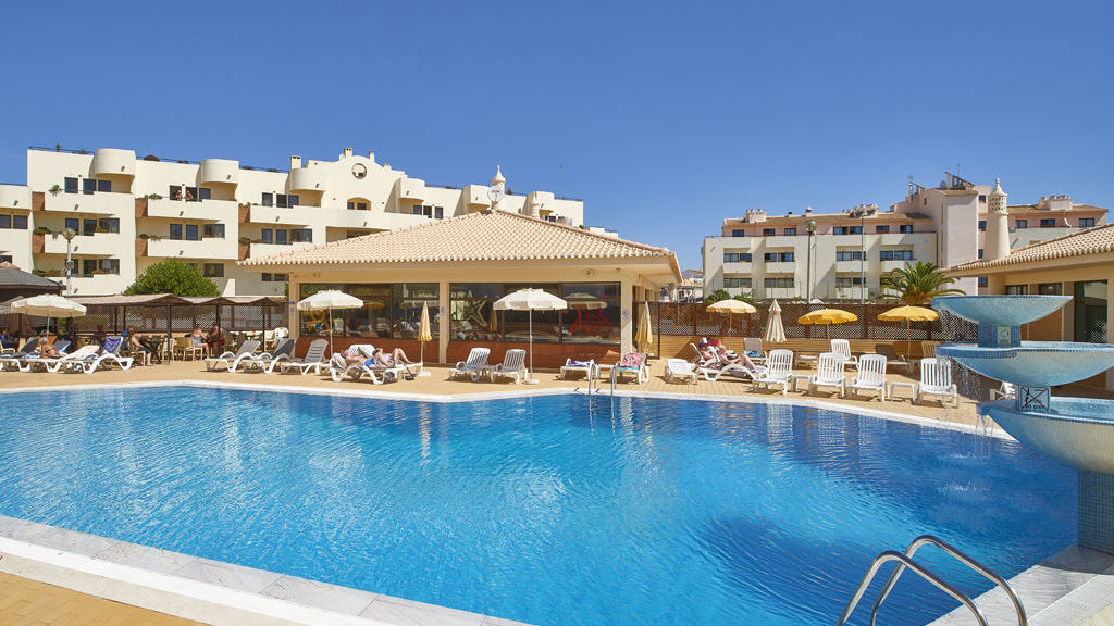 Oceanus Aparthotel, photo 2 of 12