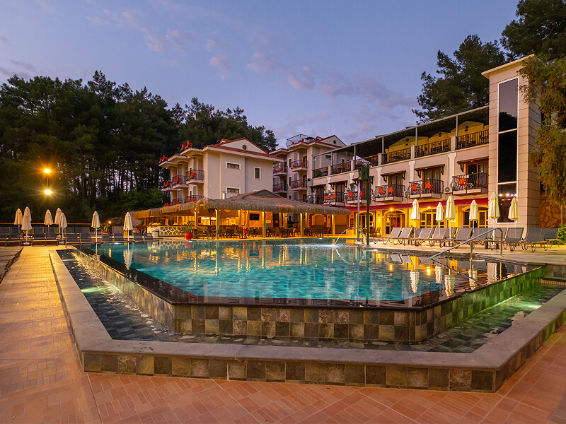 Pine Valley Hotel, photo 7 of 11