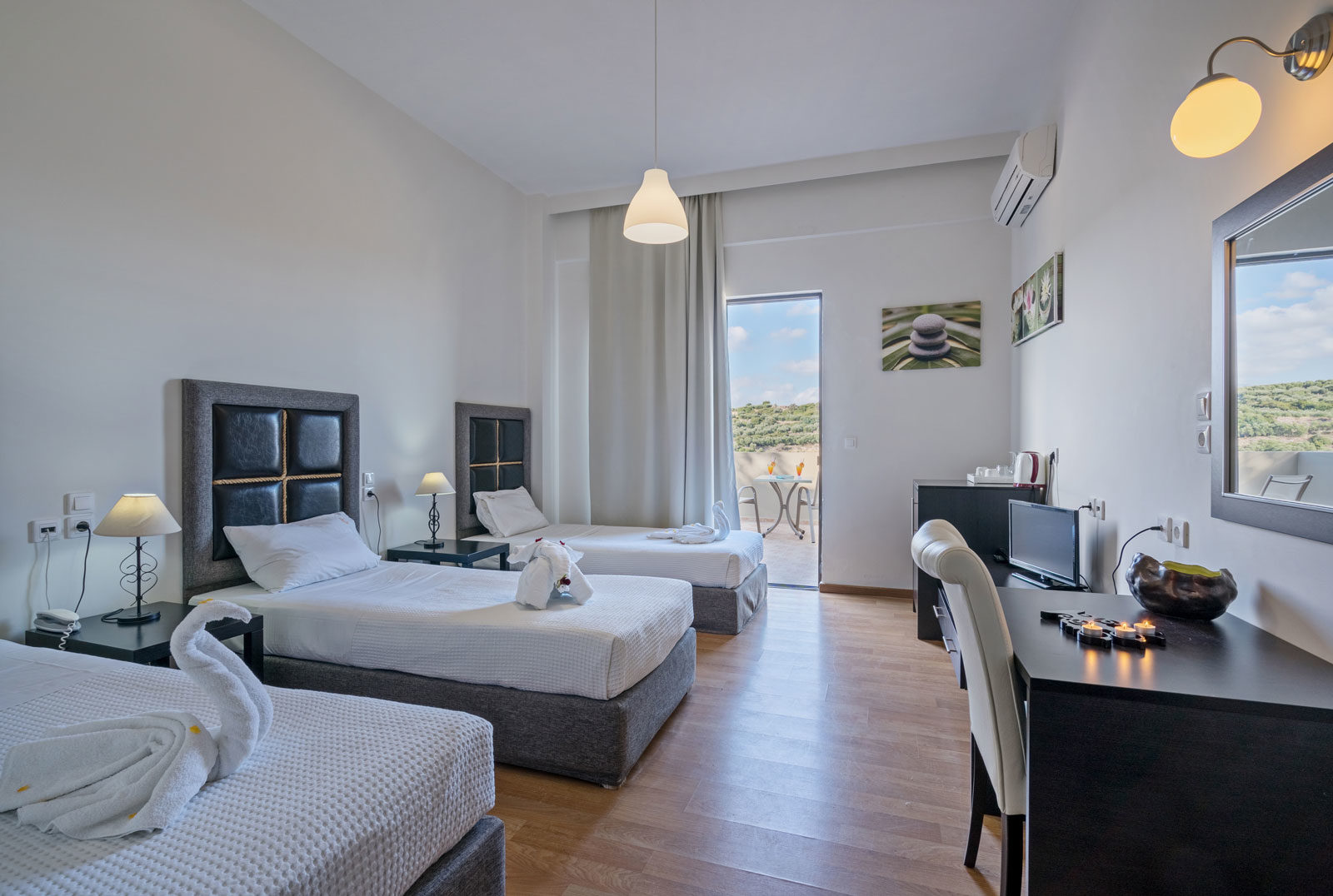 RG Village Crete, photo 5 of 12