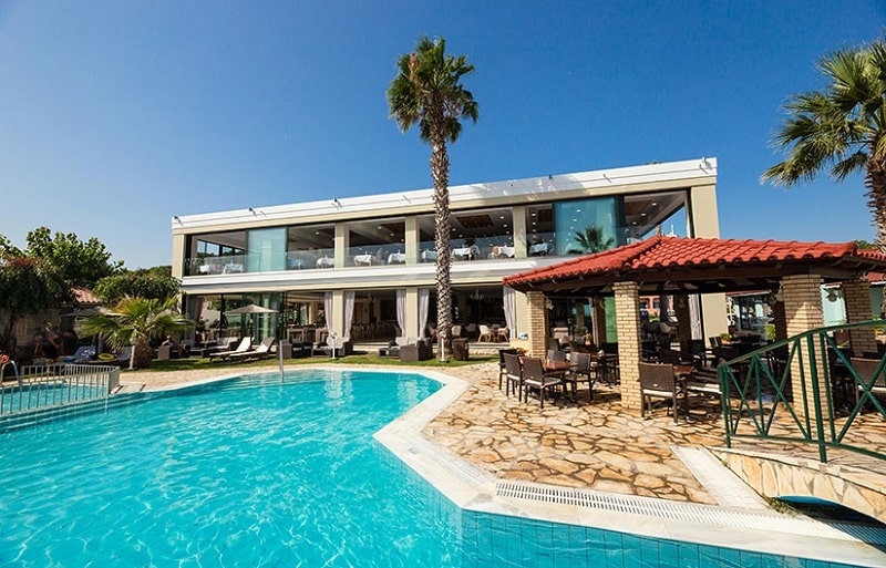 Robolla Beach Aparthotel, photo 3 of 5
