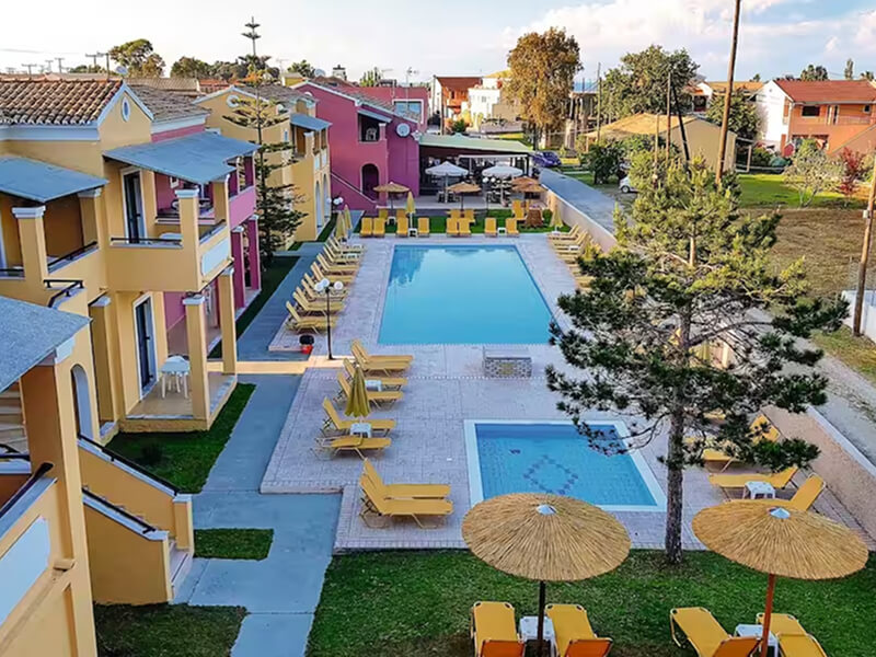 Sellas Hotel & Apartments, photo 2 of 6