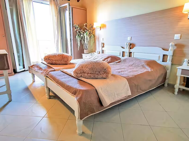 Sellas Hotel & Apartments, photo 4 of 6